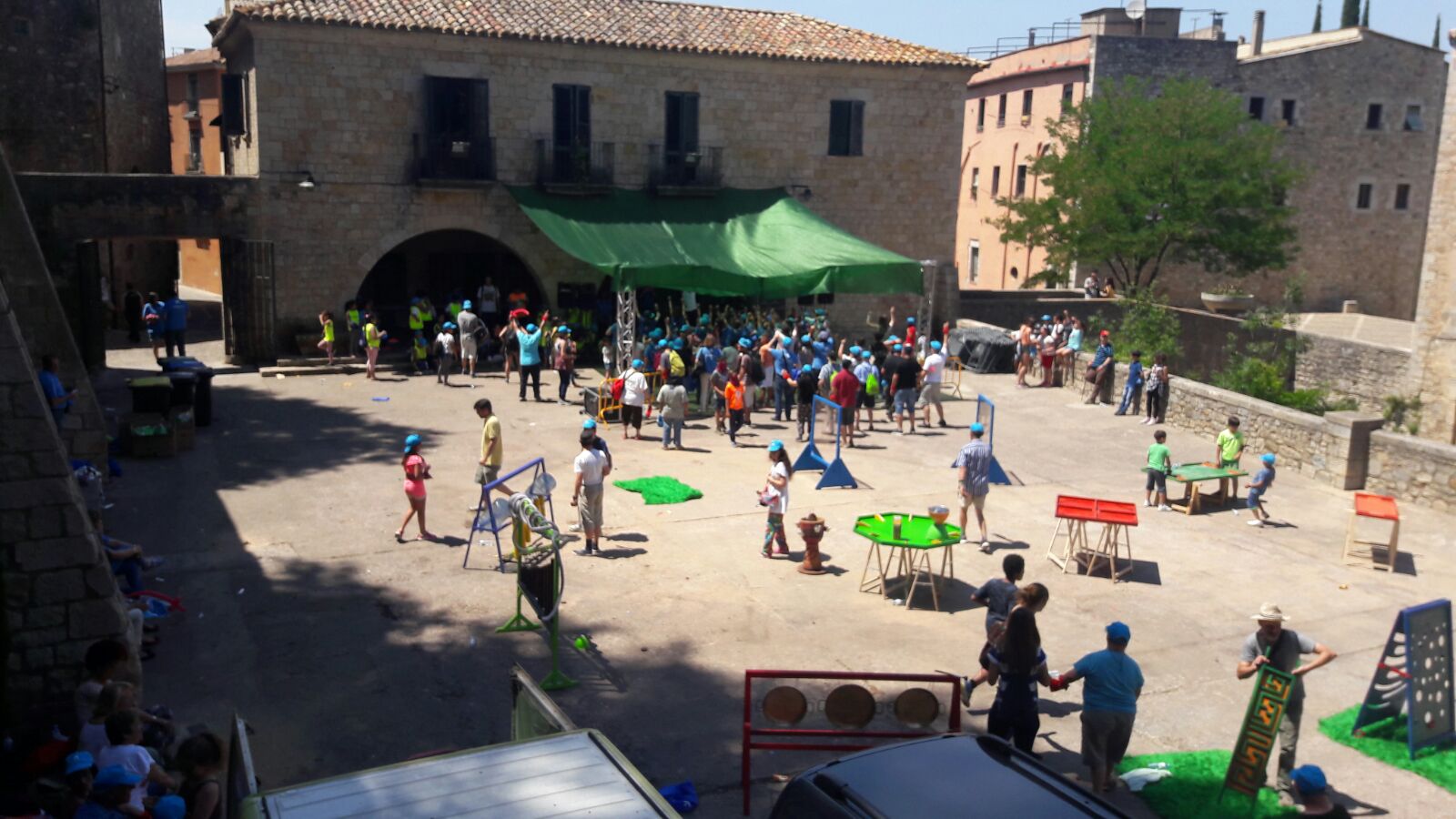 El casc antic de Girona acull la Diada de Cross dels Voluntaris de 