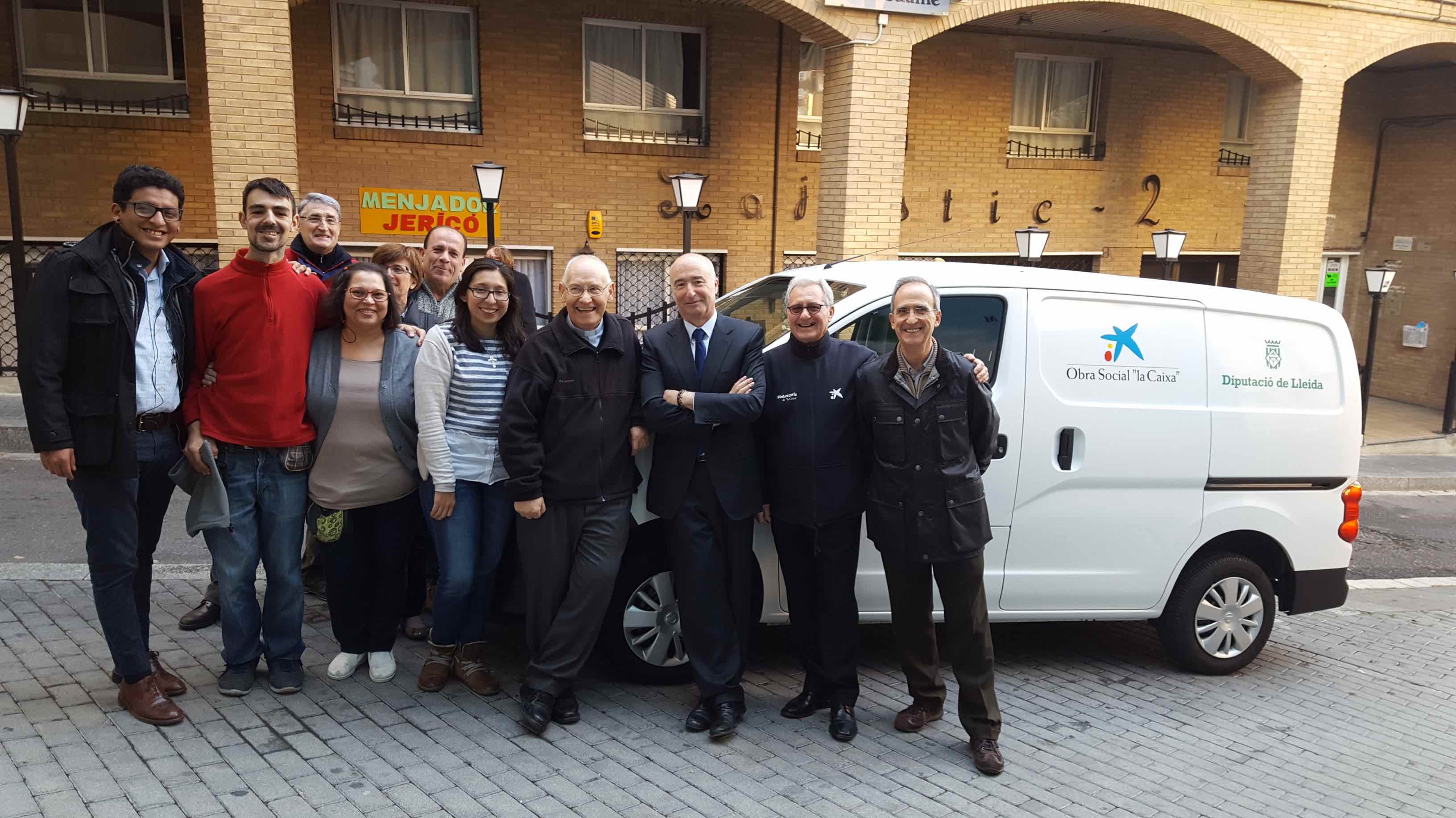 Una nova furgoneta de recollida d’aliments per la Fundació Jericó