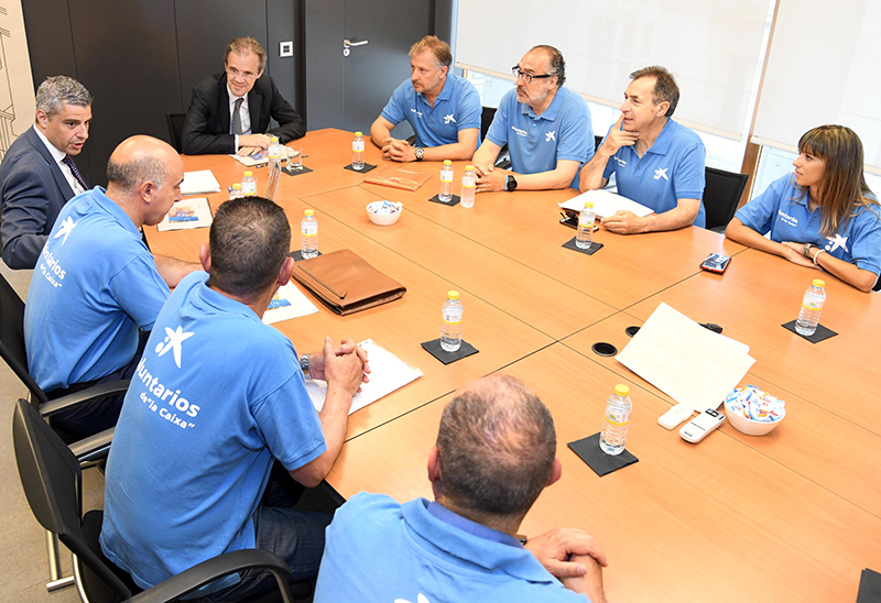 Jordi Gual, president de CaixaBank, en una trobada amb els voluntaris de la Delegació de Burgos i Soria