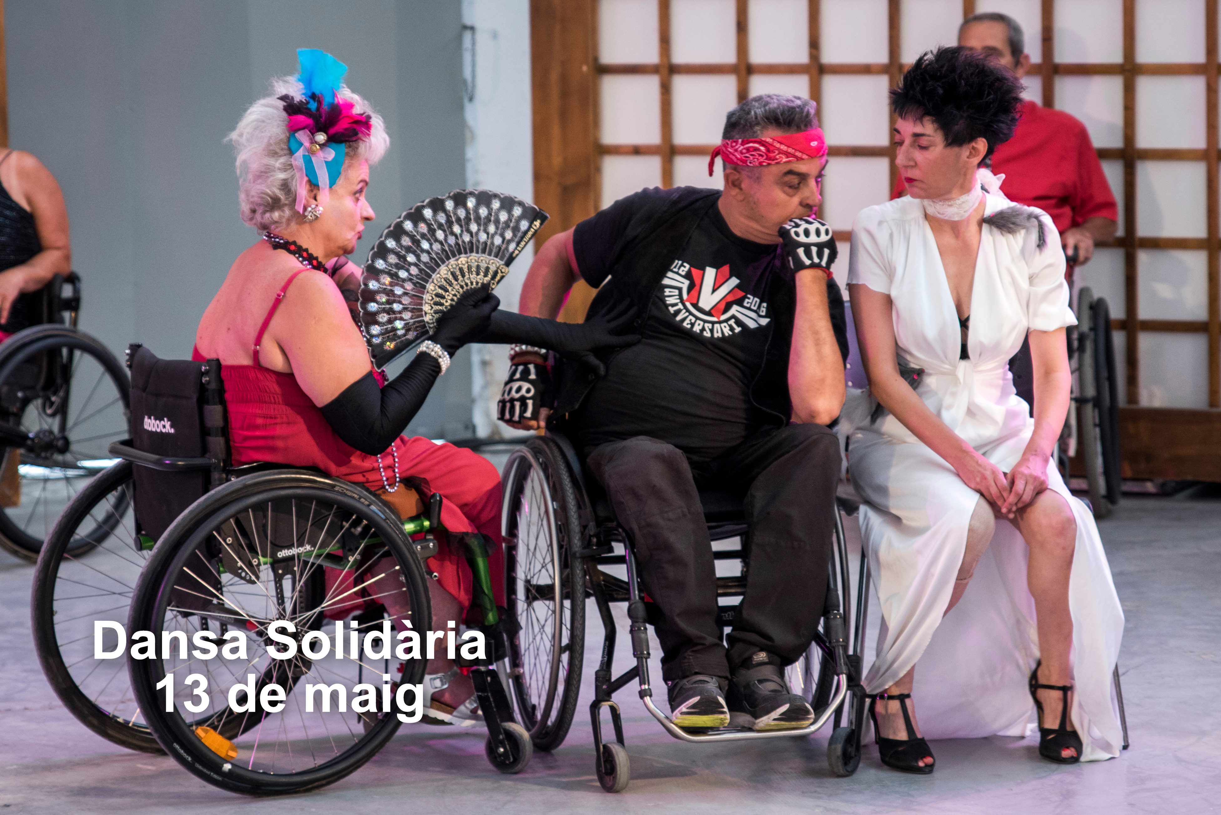 Dansa solidària