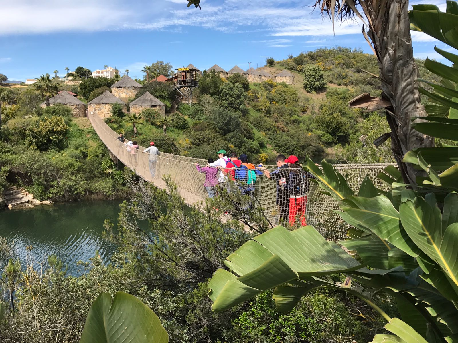 Visitamos Selwo Aventura con los chicos y chicas del Centro Psicopedagógico Reina Sofía