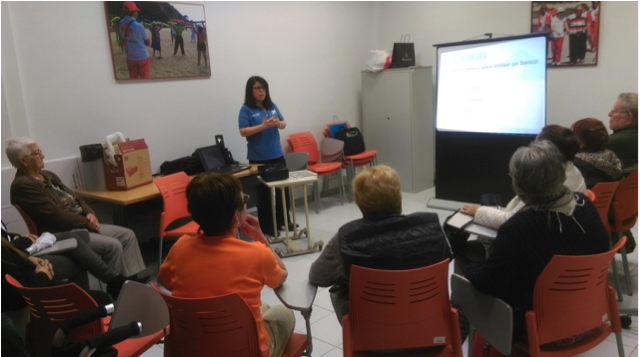 Taller de educación financiera para personas mayores