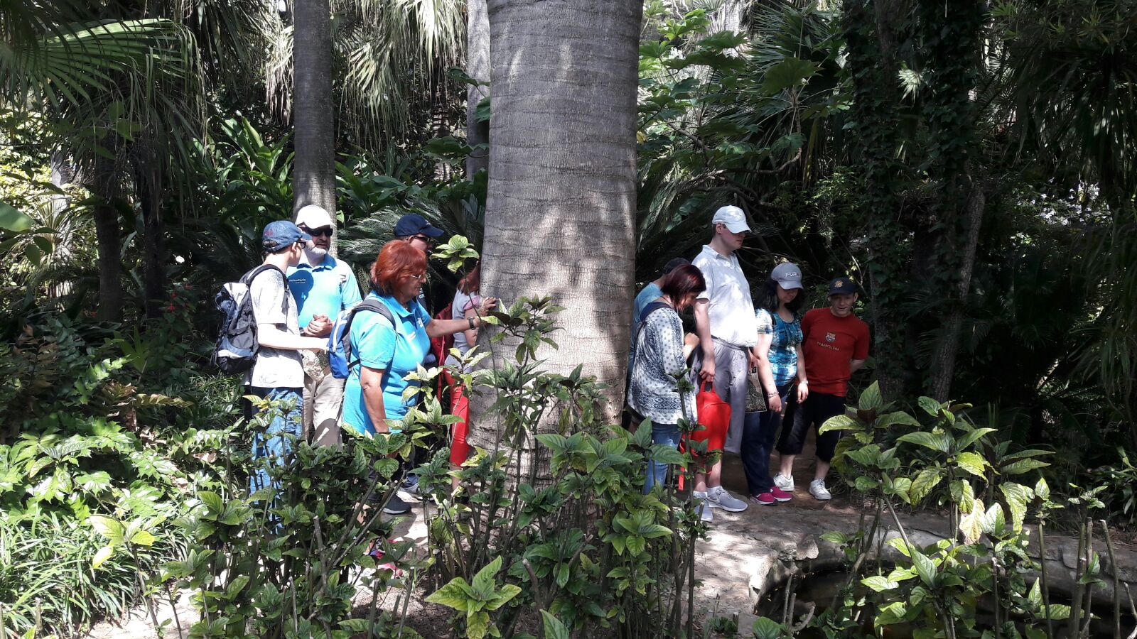 Els Voluntaris de Girona amb els infants d'ASPRONIS