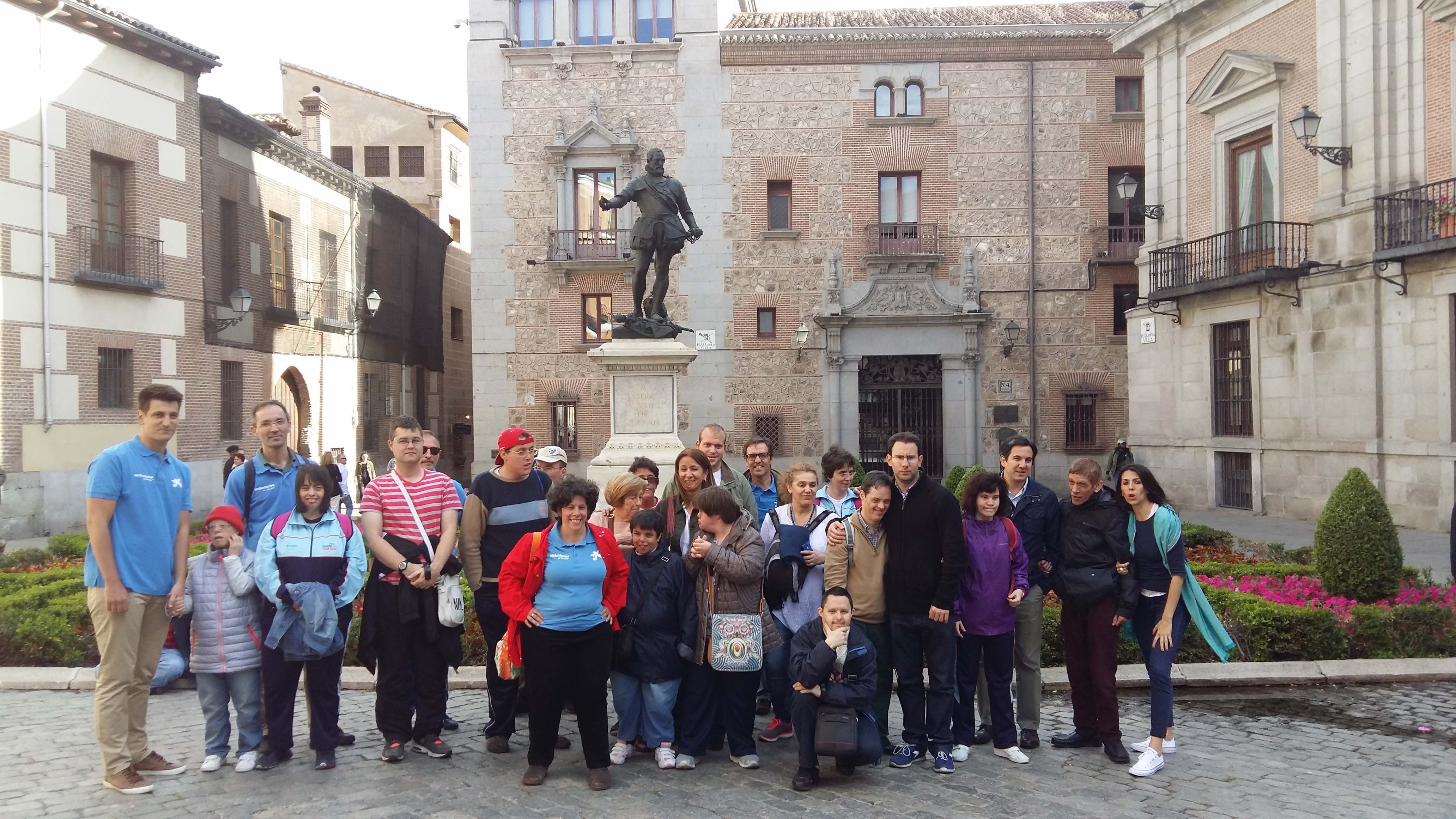 Els voluntaris a les  Festes de Sant Isidre a Madrid
