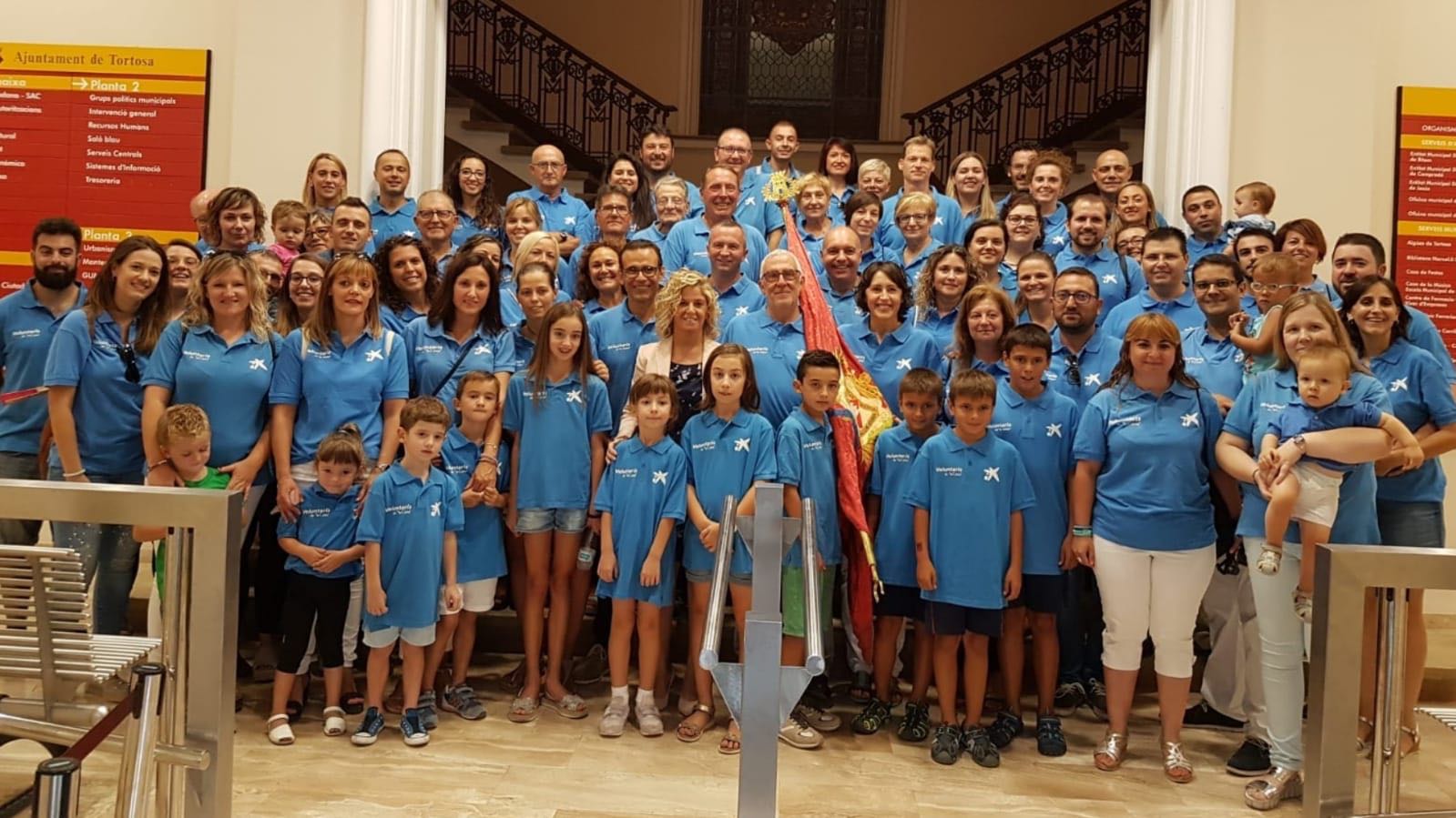 Traspaso de la bandera de la ciudad de Tortosa y ofrenda a la Virgen