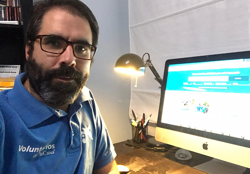 Com donar-se d'alta o baixa d'una activitat de voluntariat