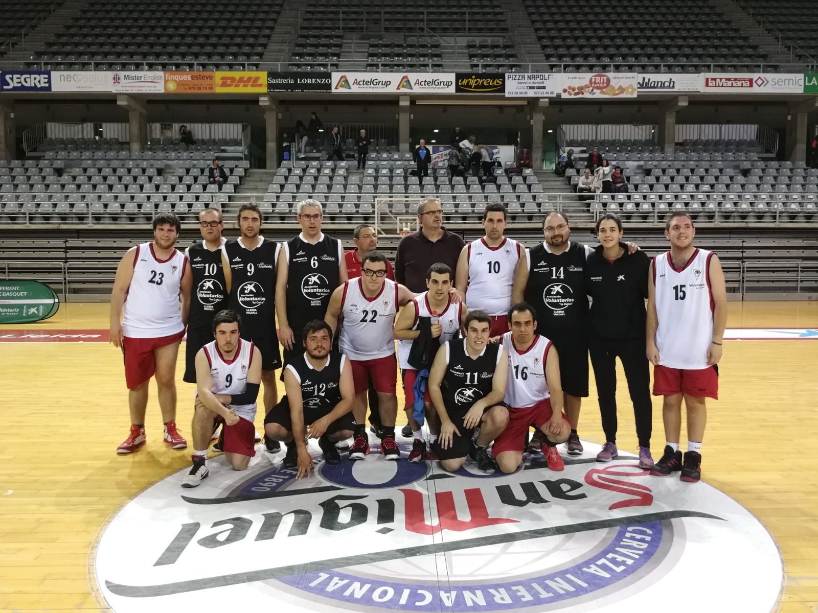 Jornada de la lliga de bàsquet per la integració de discapacitats