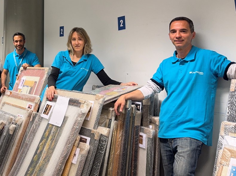 Voluntariado de CaixaBank da soporte a las exposiciones solidarias de ReUtilízame